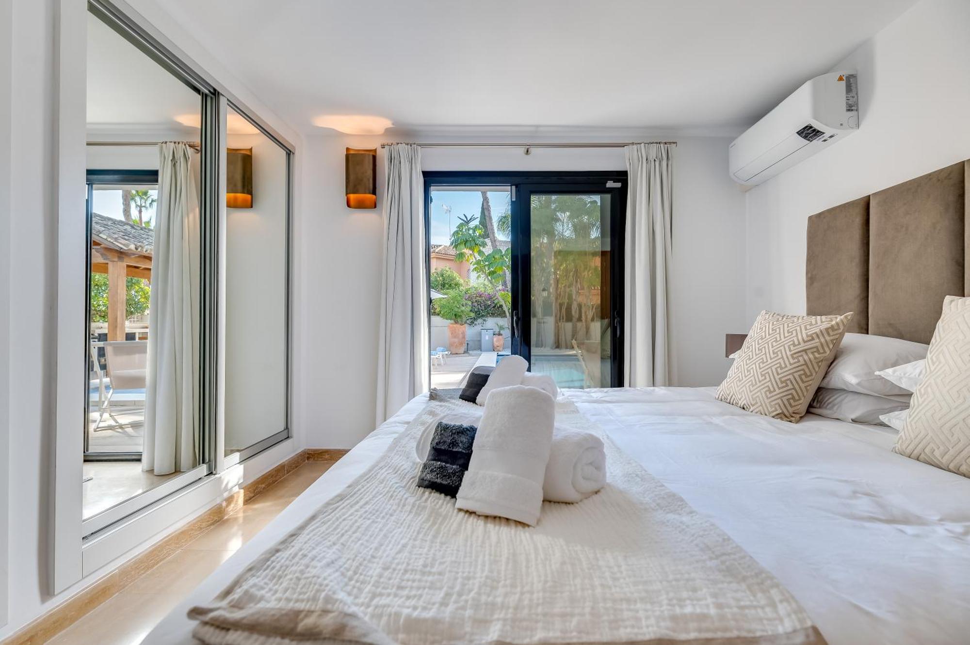 Vacation Marbella I Villa La Cabane, Prestige, Heated Pool, 300M To The Beach Экстерьер фото